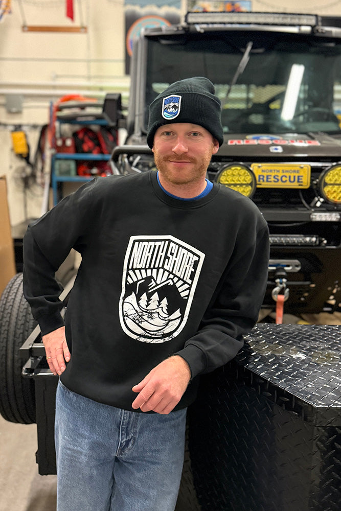 North Shore Crest Signature Sweatshirt (Unisex)
