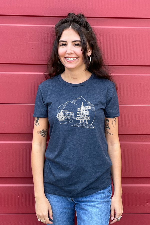 Nelson T-shirt - Womens - Ole Originals Clothing Co.